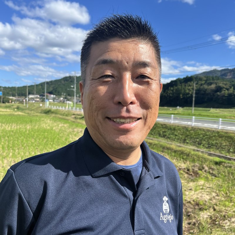 足立 譲治